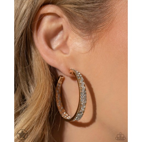 Glitzy By Association - Gold Glitzy By Association - Gold