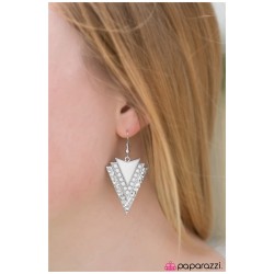 Breakout Artist - White Breakout Artist - White