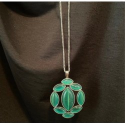 Chromatic Cache Green Necklace Chromatic Cache Green Necklace